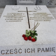 Pomnik na cmentarzu w Fürstenbergu Havel