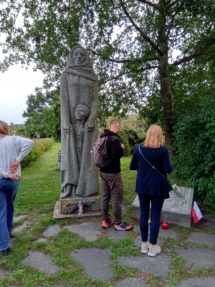 Neubrandenburg-cmentarz