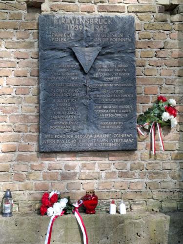 Ravensbruck Tablica Polska